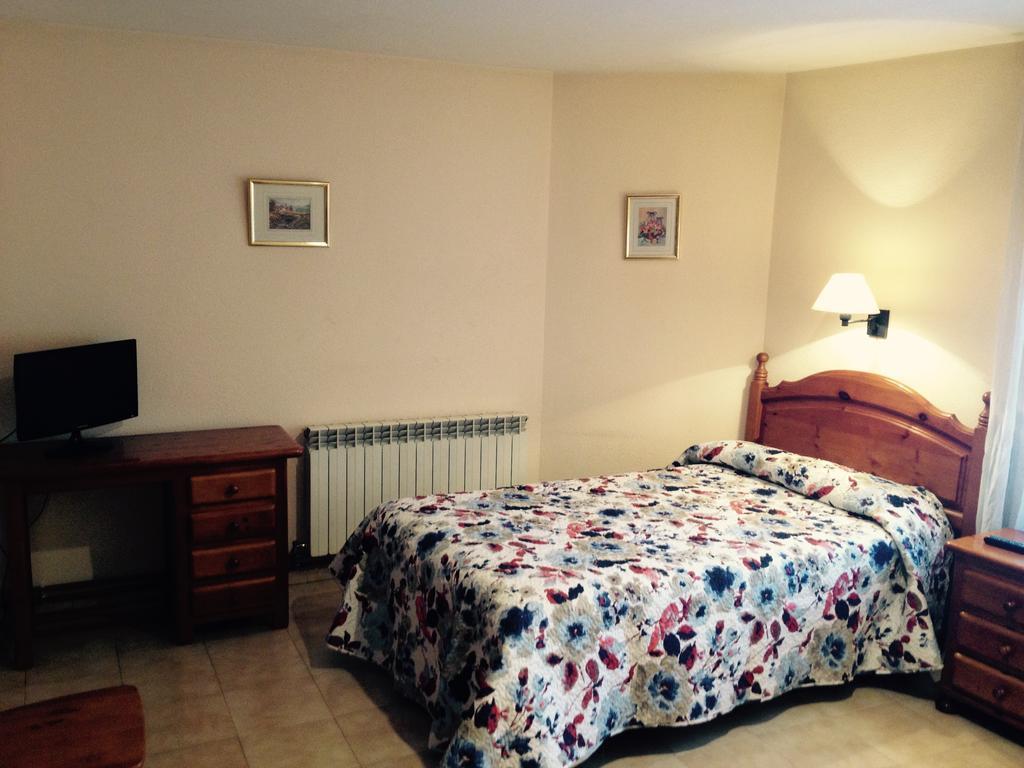 Hostal Nicolas Medinaceli Room photo